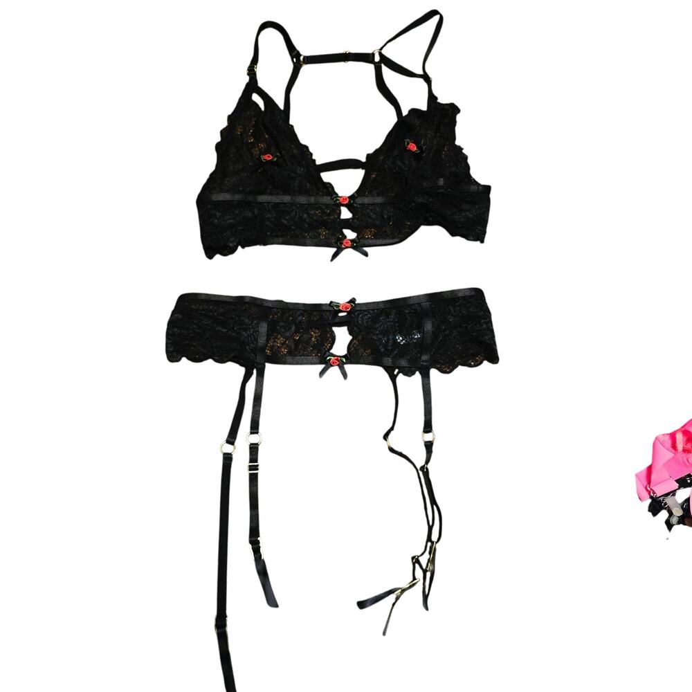 Oh La La Cheri lace and rose bra and garter belt set large